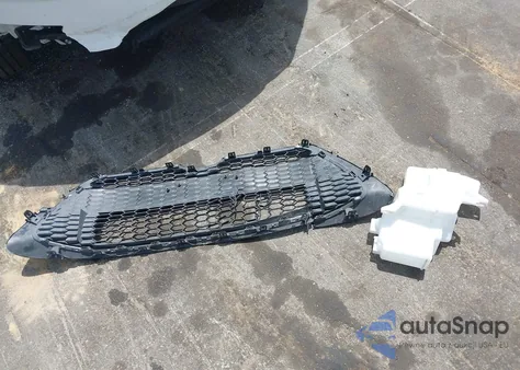 2022 Toyota Corolla Le z USA, uszkodzony, nr VIN JTDEPMAE9NJ217602